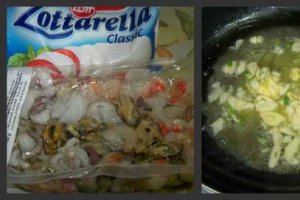 Pizza cu fructe de mare