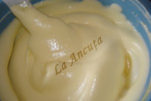Prajitura cu ciocolata si nuca de cocos