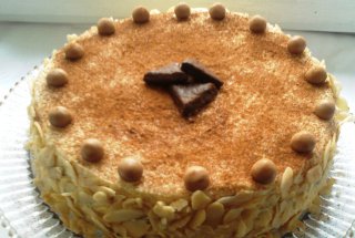 Tort cu ciocolata