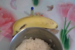 Budinca de orez cu banane, pt bebelusi