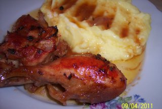 Carne de pui in bulion