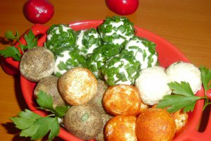 Bilute de branza aperitiv