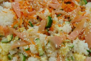 Salata de sushi