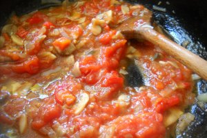 Scoici cu pui si legume