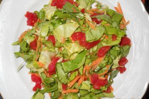 Salata verde cu morcov