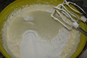 Tort cu crema de cacao si cafea