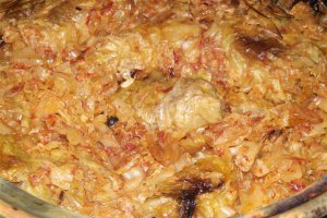 Sarmale cu carne de ciolan afumat
