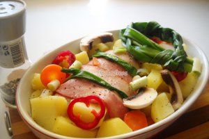 Pulpa de pui imbracata in bacon