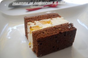 Prajitura cu mascarpone si caise