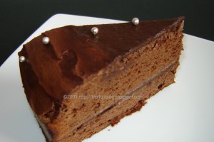 Tort de ciocolata amaruie