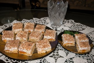 Prajitura cu caise