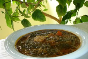 Vitel cu spanac in oala de lut
