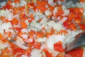 Tocanita de ciuperci cu carne