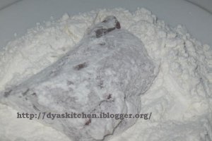 Peste prajit cu mamaliguta si mujdei de usturoi
