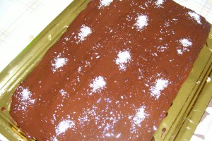Prajitura ciocolatoasa cu nuca de cocos