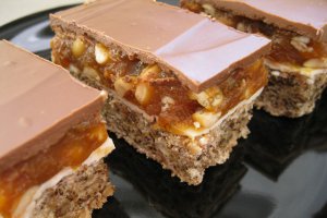 Desert prajitura Snickers