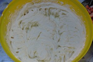 Cheesecake cu capsuni