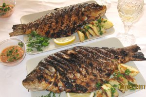 Crapcean la gratar special pentru Bunica