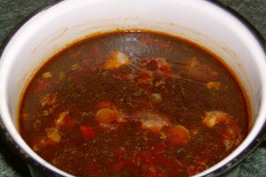 Ciorba de fasole boabe cu ciolan afumat