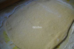 Cozonac cu nuca,cacao si rahat