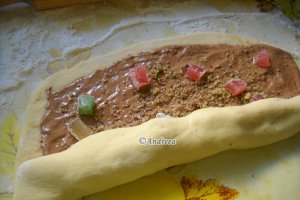 Cozonac cu nuca,cacao si rahat