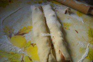 Cozonac cu nuca,cacao si rahat