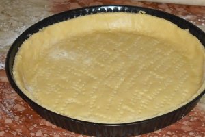Tarta cu crema de lamaie si bezea