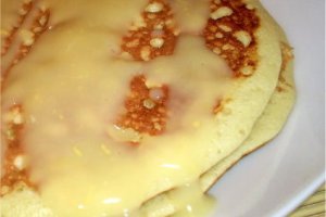 Pancakes cu sos de vin