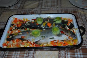 Pastrav cu legume la cuptor