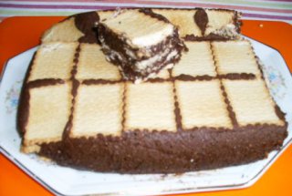 Tort de biscuiti
