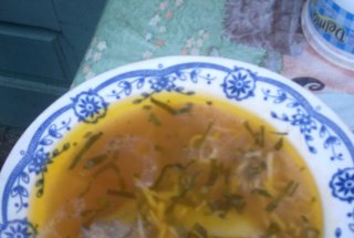 Ciorbita cu taitei de casa