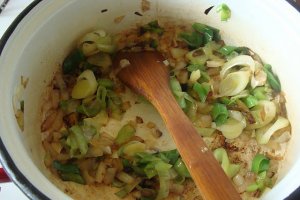Supa de praz cu curry Kotanyi