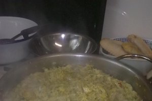 Varză calită cu cârnați
