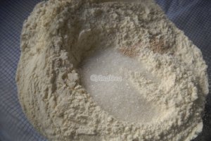 Croissante cu ciocolata