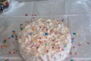 Tort cu crema caramel