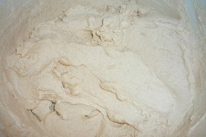 Briose tiramisu cu ciocolata si capsuni