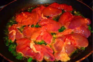 Ficatei de pui in vin
