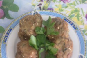 Chiftele din piept de pui