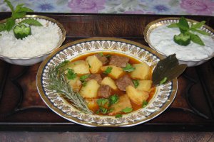 “M’nazaleh batatas”- Gulaş  arabesc