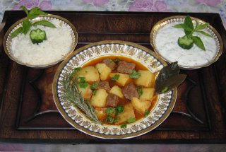 “M’nazaleh batatas”- Gulaş  arabesc