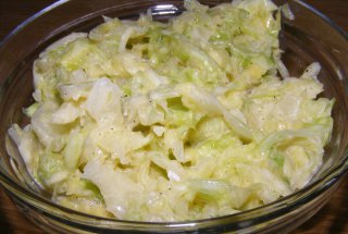 Salata de varza cu maioneza