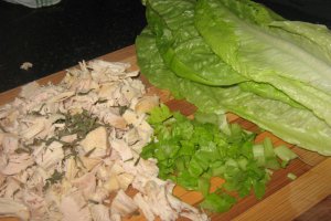 Salata de pui cu maioneza si tarhon