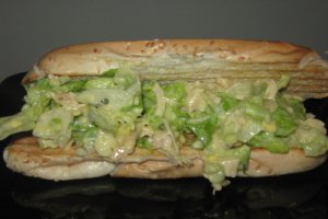 Salata de pui cu maioneza si tarhon