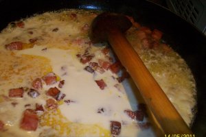 Macaroane a la carbonara