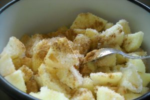 Strudel cu mere