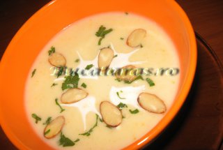 Supa crema de conopida cu iaurt
