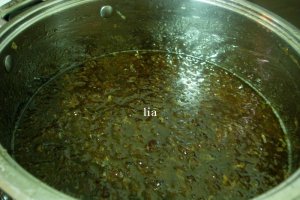 Dulceata din flori de salcam