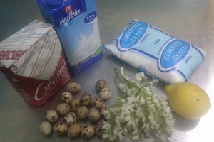 Clatite cu flori de salcam