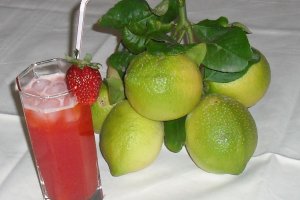 Limonada cu capsuni