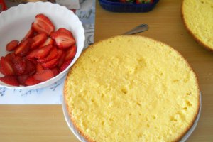 Tort Constantin si Elena